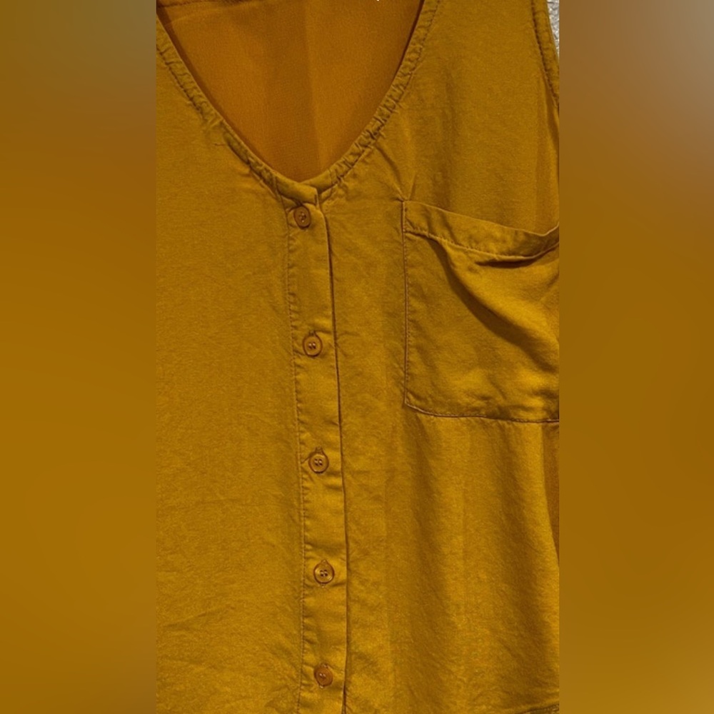 American Rag top - Picture 2 of 5